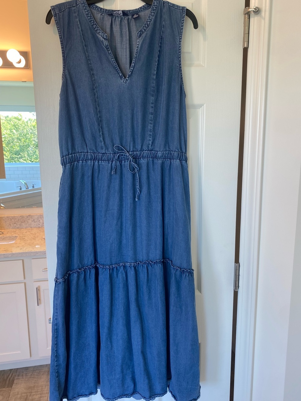 Lands' End Sleeveless Chambray Maxi Dress in Blue